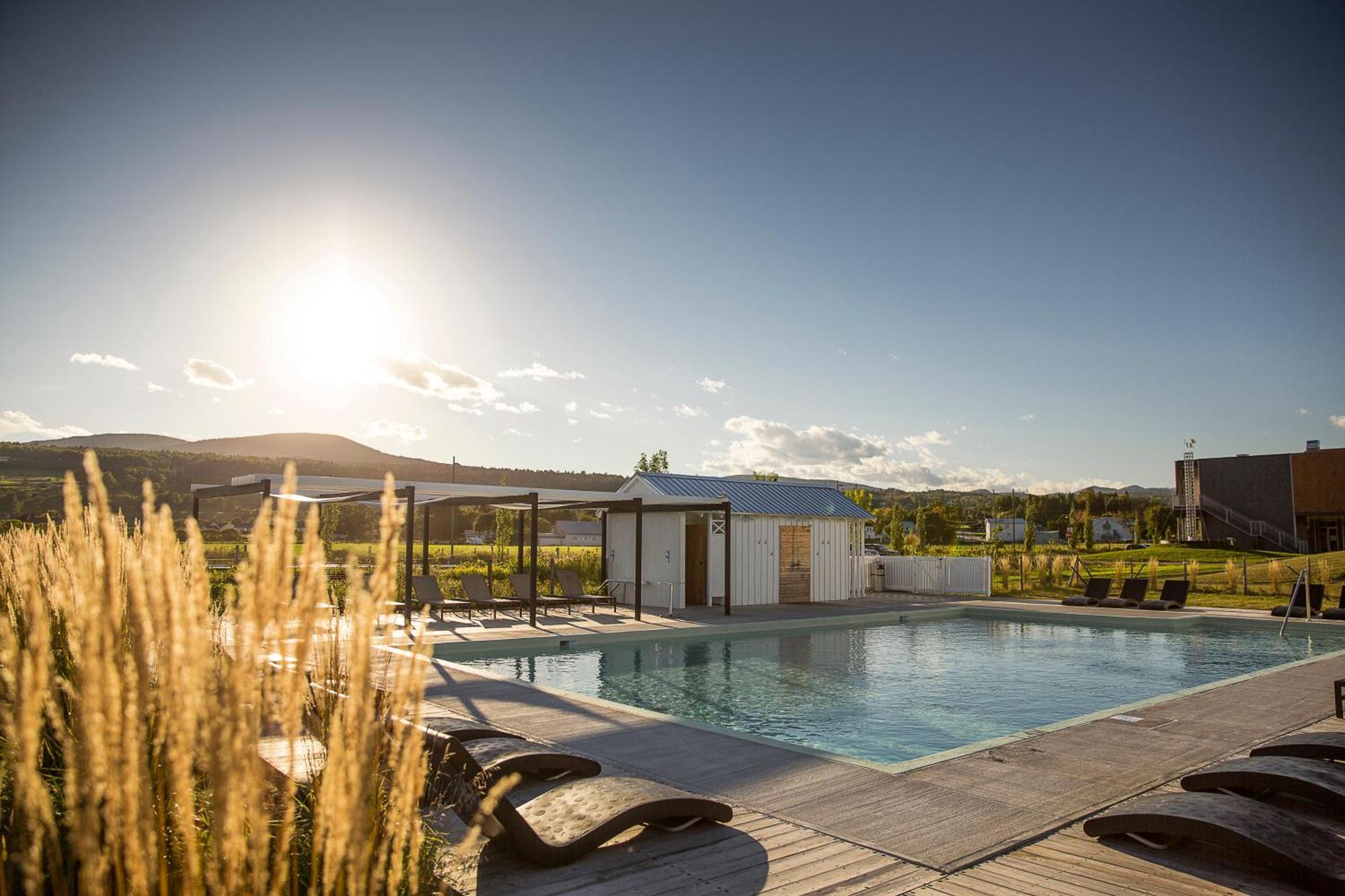 Hotel & Spa Le Germain Charlevoix Baie-Saint-Paul Exteriör bild